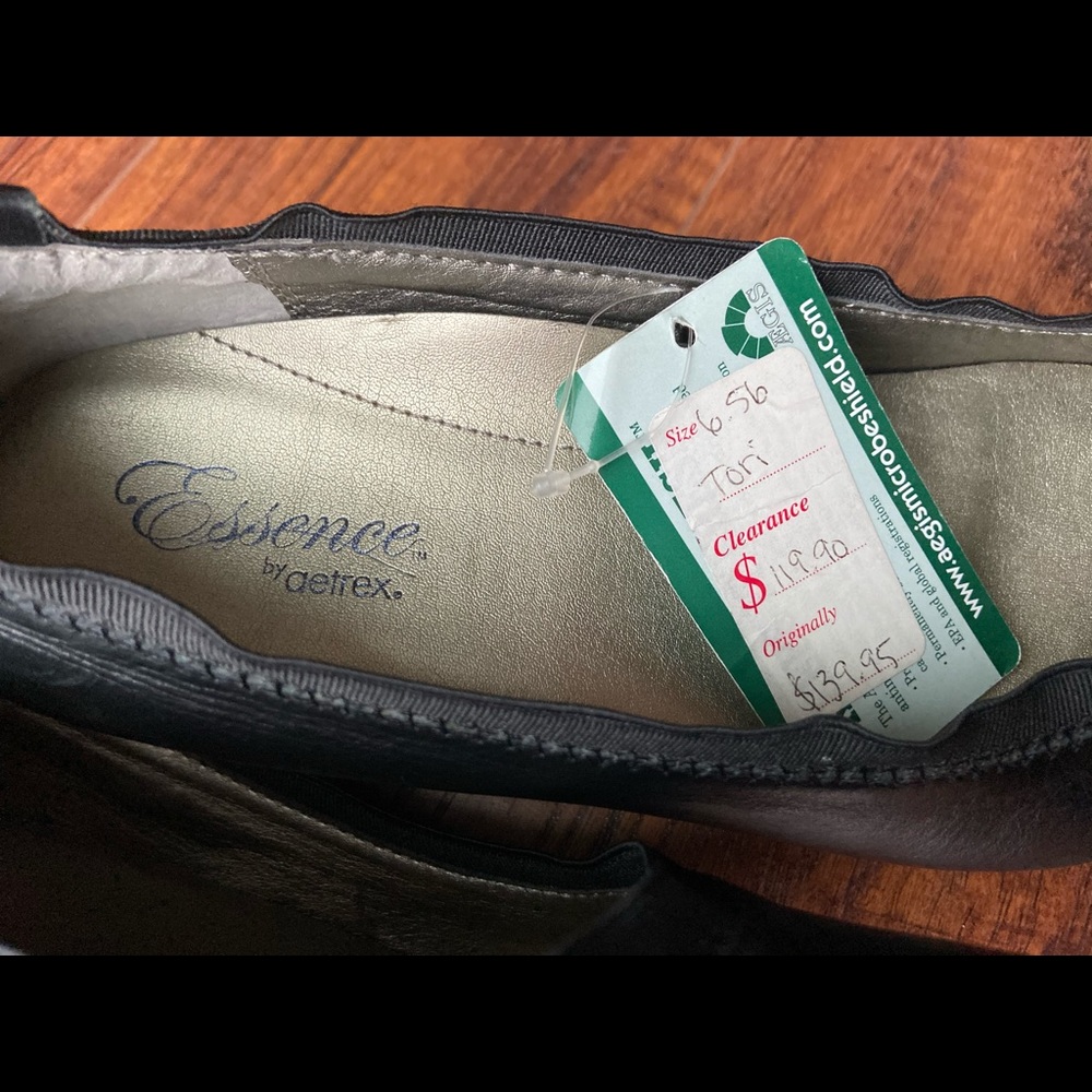 Artrex Essence Black Leather Pumps 6.5 B women